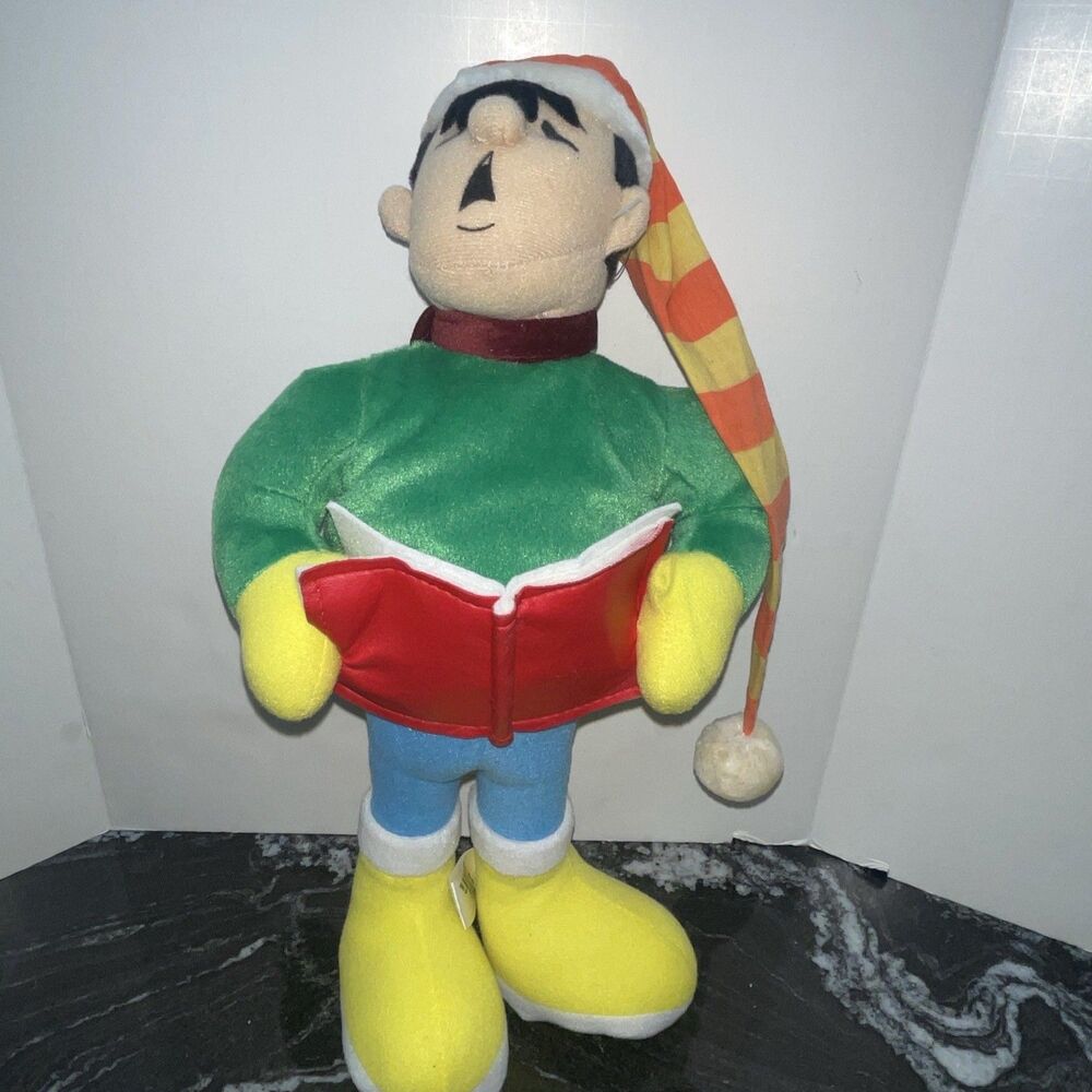 RARE Vtg 1995 Sugar Loaf Christmas Caroler Plush Stuffed Yellow Boots Long Hat